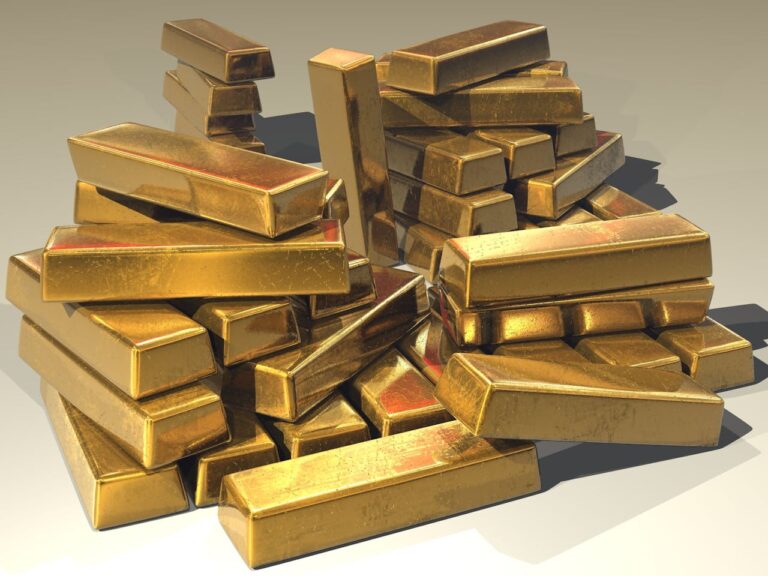 Gold Prices Surge by Rs. 6,600 Per Tola in Pakistan
